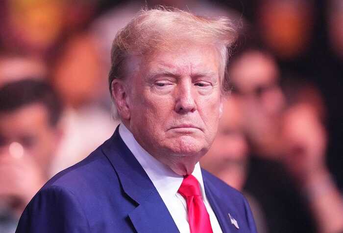 Україна та Росія повинні сісти за стіл переговорів, — Трамп про перші дні на посту президента