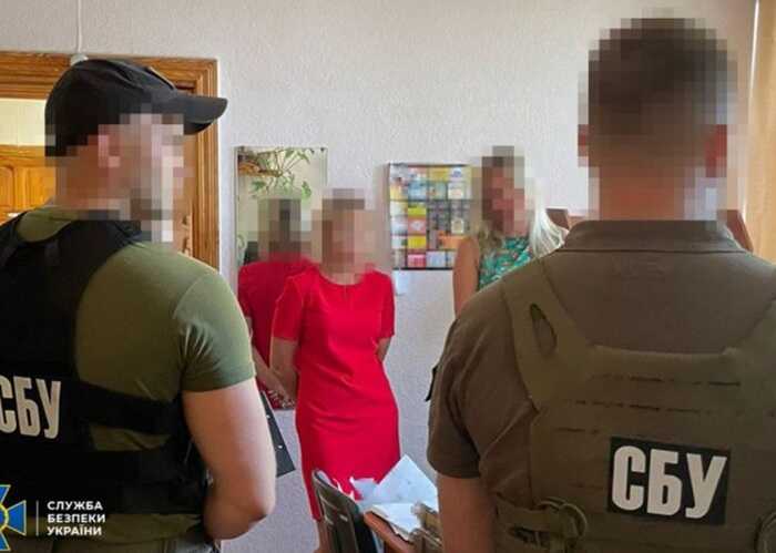 Суд відпустив суддю, яка виправдовувала вторгнення РФ та повернув вилучені гроші
