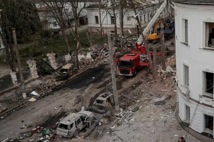 Вчителька з мамою загинули, рятуючи поранених під час удару по Сумах