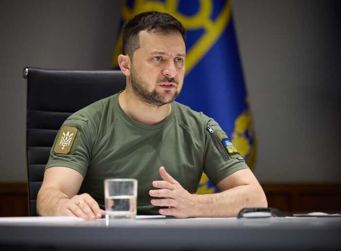 Зеленський заявив, що власна армія є однією із гарантій безпеки України